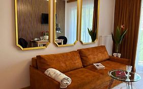 Apartament The Royal Suite Górski z garażem podziemnym w centrum